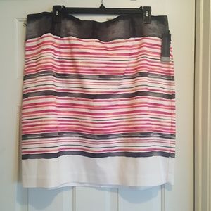 NWT- Plus Size Spring Skirt
